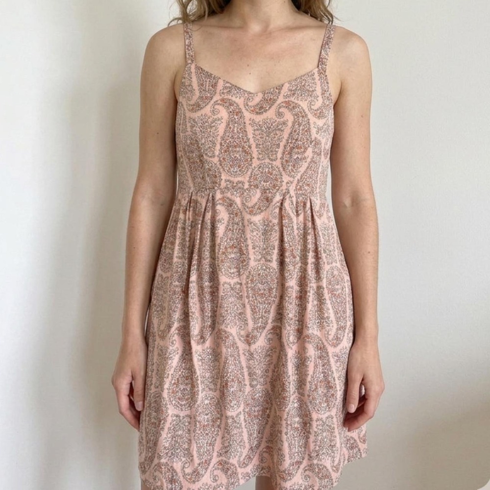 Old Navy Maternity Pink Paisley Sundress | Size Medium (Fits Regular Medium Too)